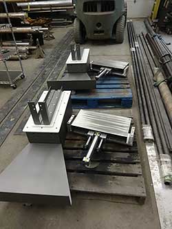 Parts to a bundle tipper